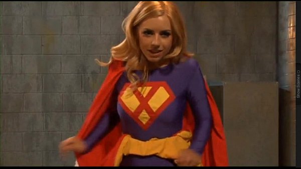 Supergirl heroine cosplay