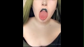 Tongues from insta.
